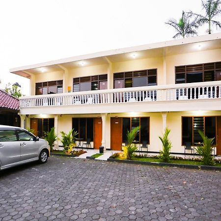 Oyo 93136 Hotel Santo Djaya 2 Bogor Esterno foto