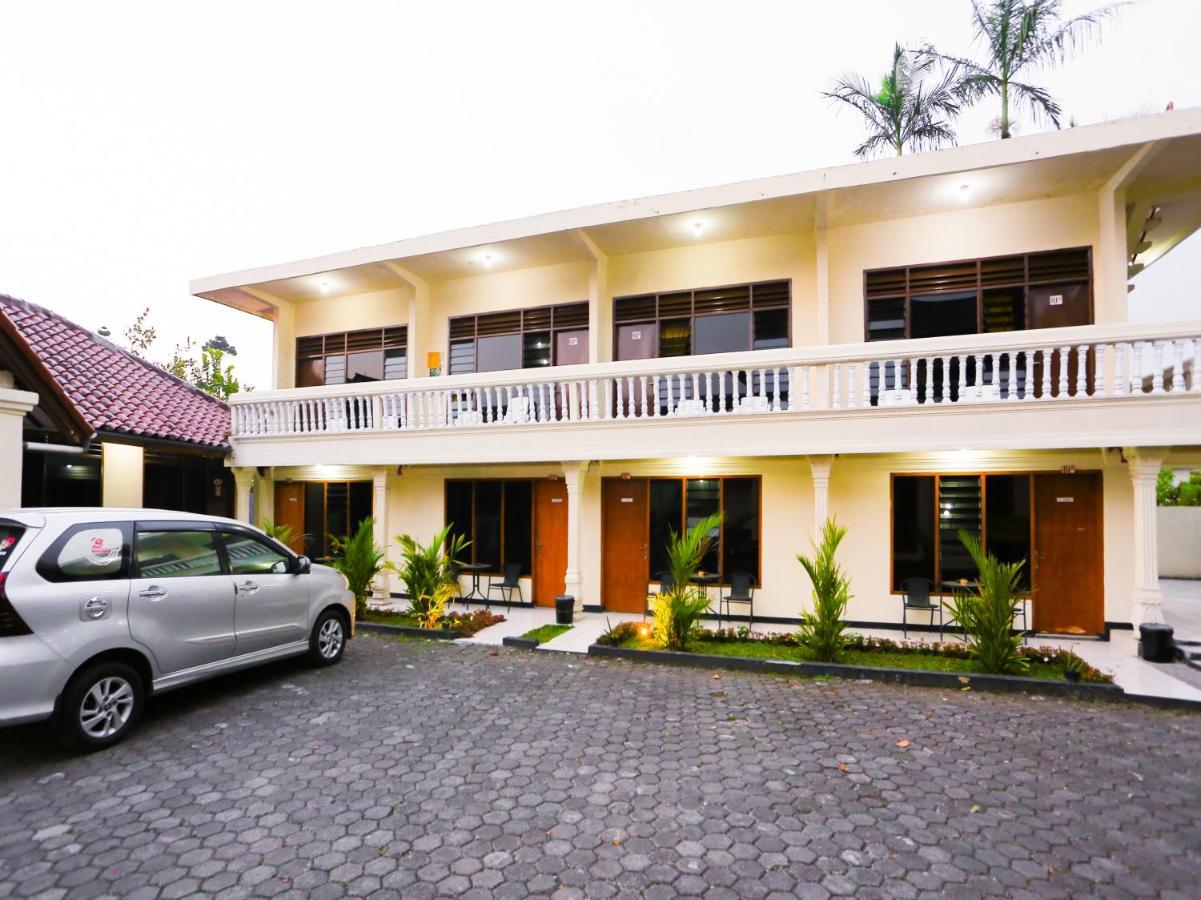 Oyo 93136 Hotel Santo Djaya 2 Bogor Esterno foto