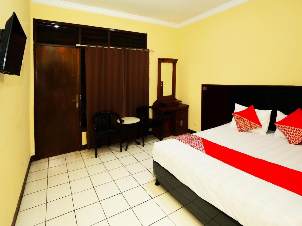 Oyo 93136 Hotel Santo Djaya 2 Bogor Esterno foto