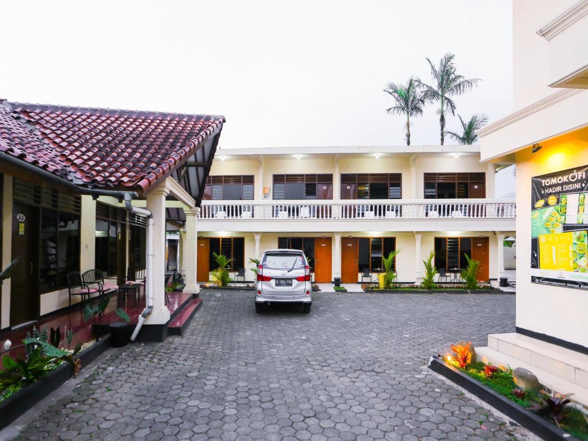 Oyo 93136 Hotel Santo Djaya 2 Bogor Esterno foto