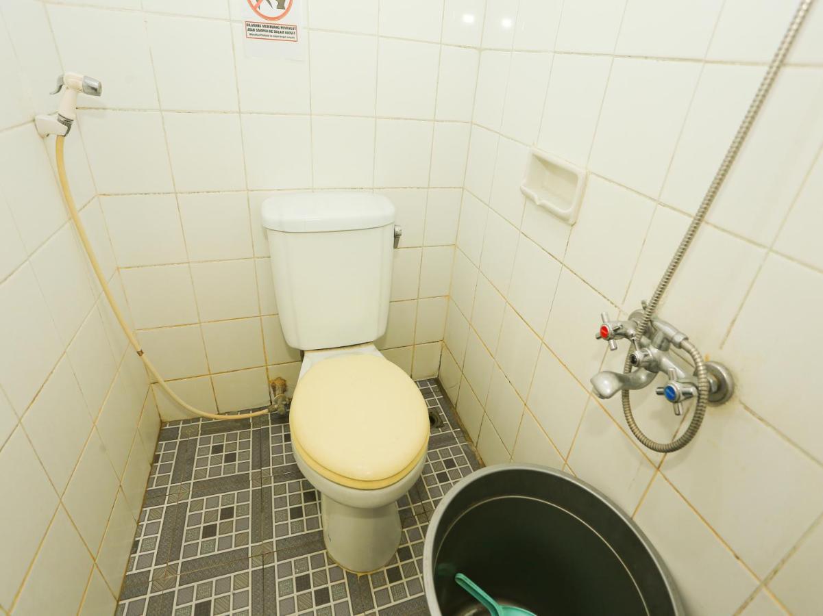 Oyo 93136 Hotel Santo Djaya 2 Bogor Esterno foto